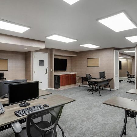 Sheraton Suites Wilmington Downtown Екстериор снимка