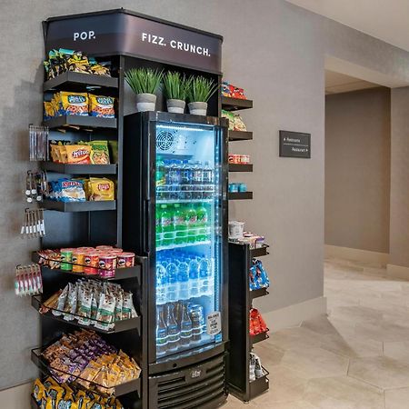 Sheraton Suites Wilmington Downtown Екстериор снимка
