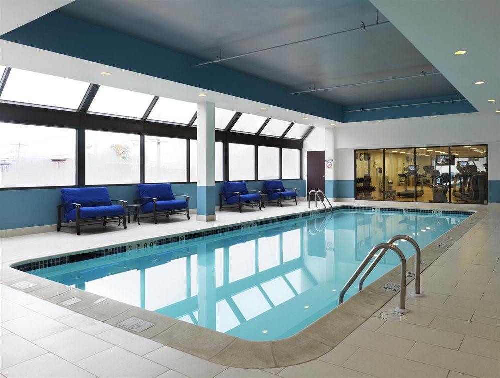 Sheraton Suites Wilmington Downtown Съоръжения снимка