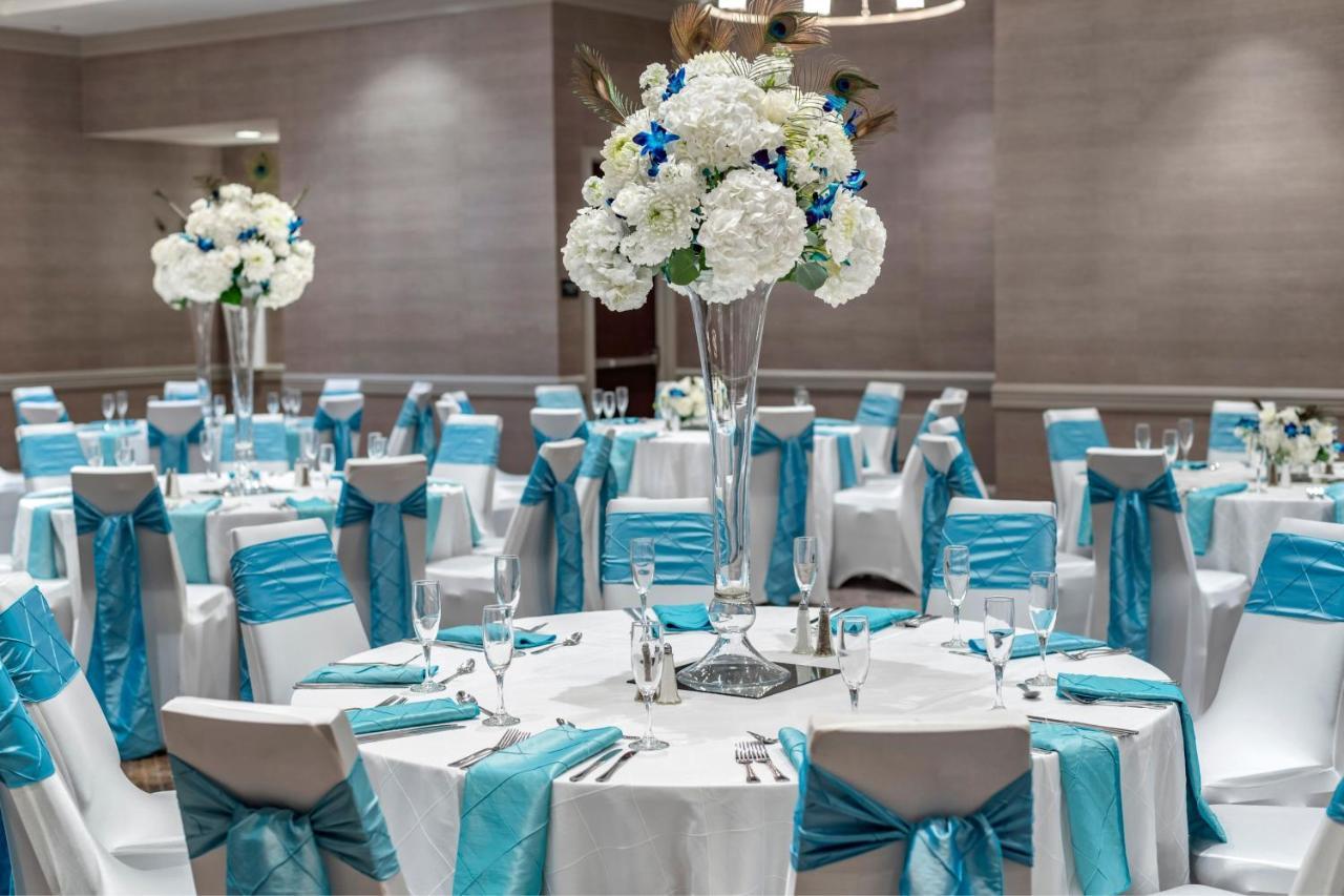 Sheraton Suites Wilmington Downtown Екстериор снимка
