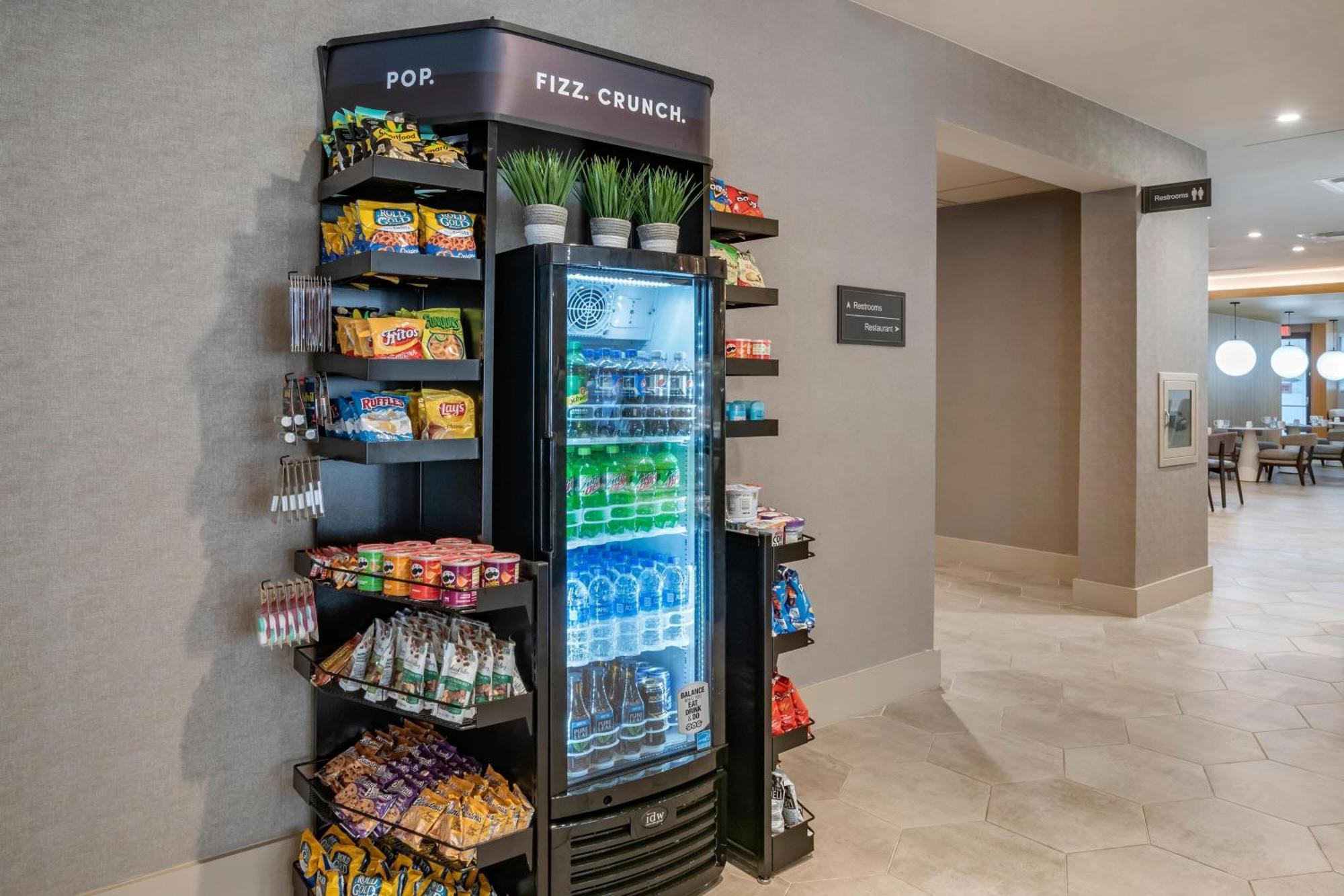 Sheraton Suites Wilmington Downtown Екстериор снимка