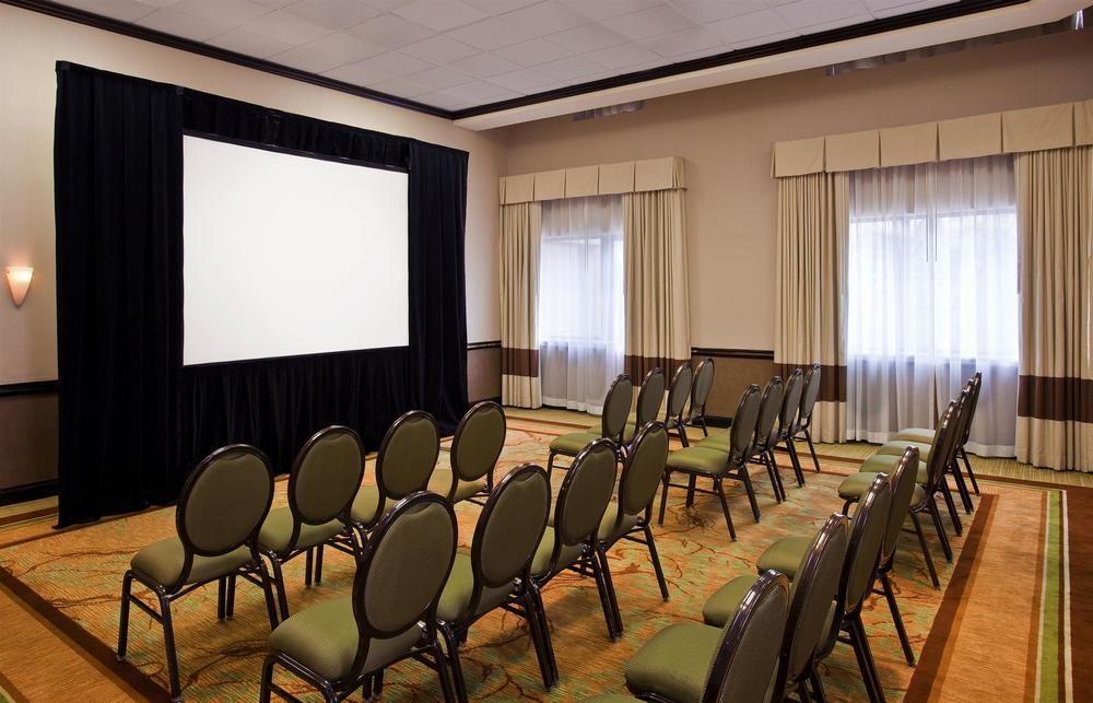 Sheraton Suites Wilmington Downtown Екстериор снимка